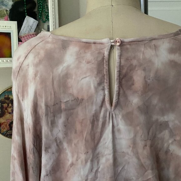 YOUNG FABULOUS & BROKE Tie Dye Tropical V-neck Shorts L/Slv ROMPER *X-SMALL* - Picture 5 of 6